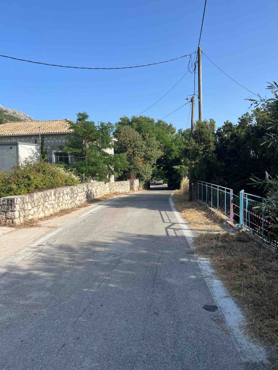 486m² plot of Hortata Village Land in the heart of the village, showcasing its prime location and potential for building.